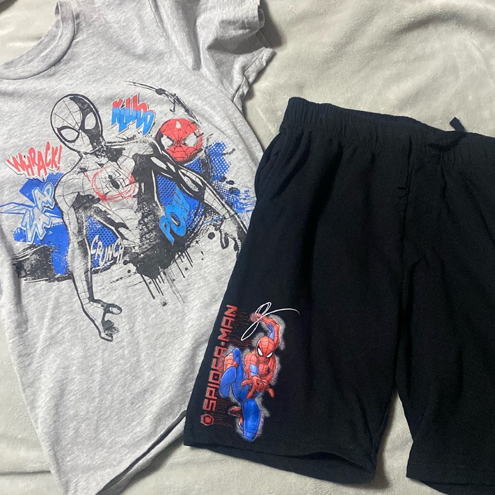 Boys Spiderman short set